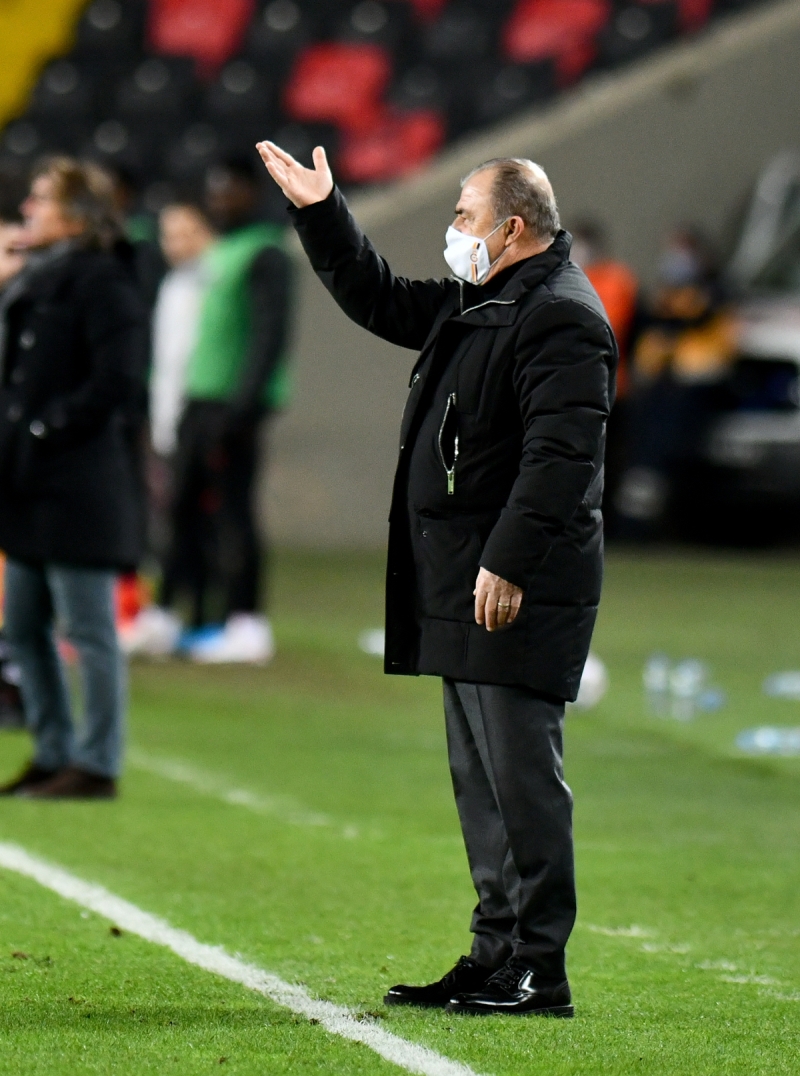 <p>İlk yarı sonunda değişiklikleri böyle yapmak istedik. İlk yarı da atabilirdik. </p>