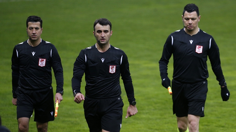 <p>Kayseri y�netimi Sapunaru'yu ikinci sar�dan atan Karao�lan'a tepki g�stermi�ti.</p>