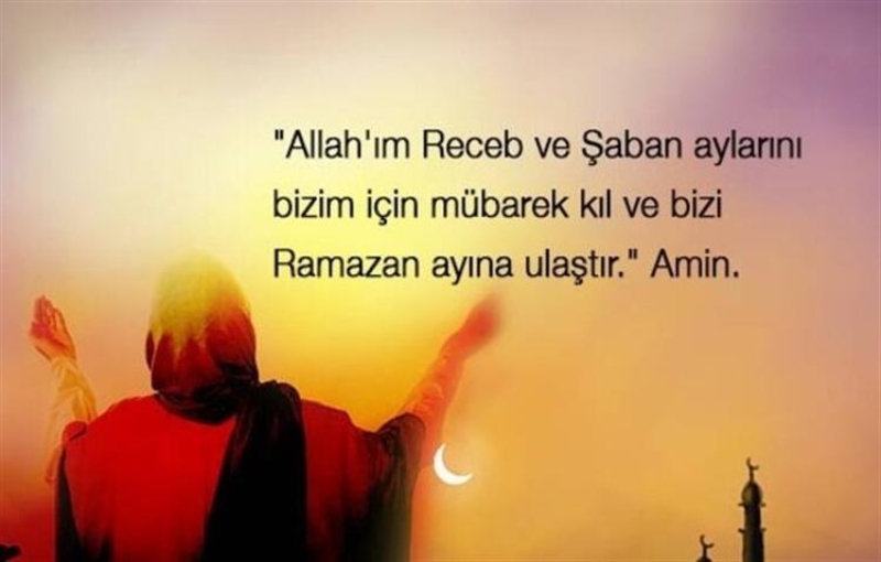 <p><b>EN GÜZEL 3 AYLAR MESAJLARI ÜÇ AYLAR İLE İLGİLİ SÖZLER</b></p><p><b><br></b></p><p>Semanın kapılarının sonuna kadar açılıp rahmetin sağanak sağanak yağdığı böyle bu günlerde düşen damlaların seni sırılsıklam etmesi dileğiyle.. Üç ayların mübarek olsun..</p><p><br></p>