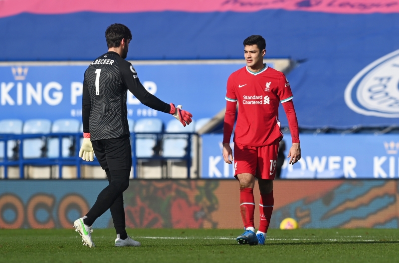 <p>Liverpool menajeri J�rgen Klopp, Ozan Kabak i�in, 'Schalke 04'te uzun zaman ge�irdikten sonra tak�mda yeniydi ama duru�u iyiydi. Performans�ndan �ok memnunum.' ifadelerini kulland�.</p>