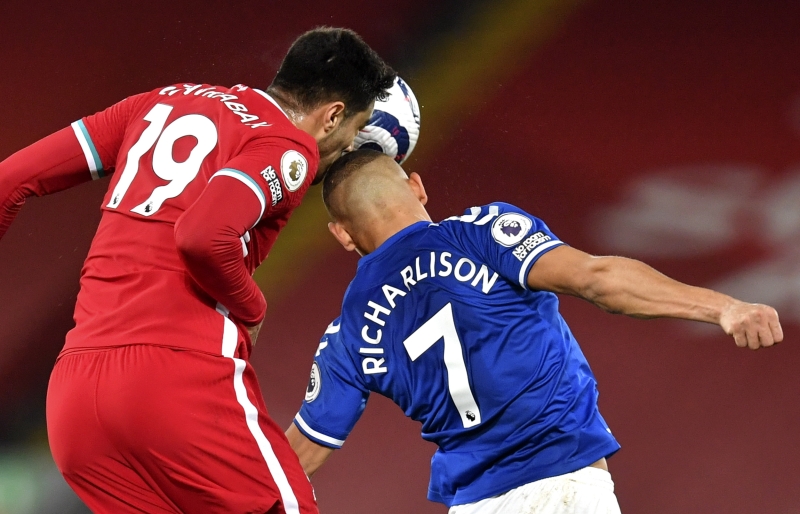 <p>Geen hafta ilk manda Leicester City'ye kar 2. golde ansszlk yaayan milli futbolcu, Everton nnde de yenilen ilk golde Richarlison'u savunma arkasna karnca henz 3. dakikada gol yendi. </p>