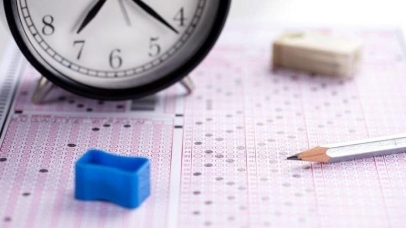 <p>2019-2020 eğitim öğretim yılında açıktan lise okuyan öğrenciler için geçtiğimiz günlerde gerçekleşen AÖL 2. dönem sınavının sonucunu T.C. kimlik numarası ile açık lise öğrenci giriş linki ile öğrenebilecekler.</p>