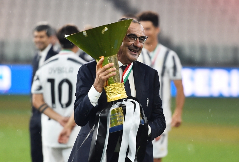 <p>Napoli'den sonra 2018-19'de Premier Lig'i 3. bitirdiği Chelsea ile Avrupa Ligi zaferi, 2019-20'de de Juventus ile İtalya şampiyonluğunu elde etti.</p><p><br></p><p>Fotomaç</p>