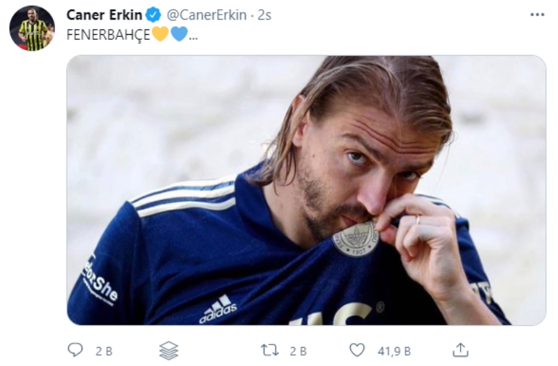 <p><b>İşte o paylaşım!</b></p>