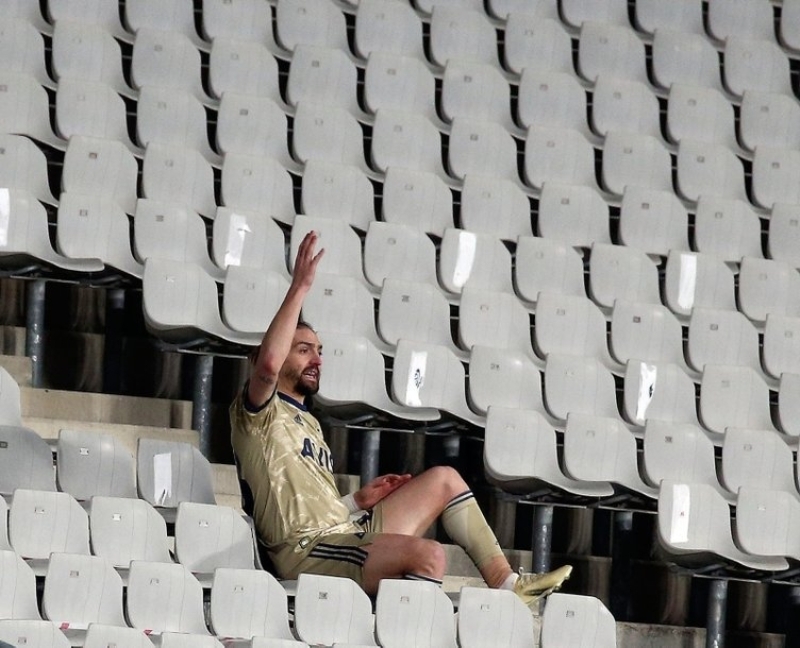 <p>Tecrübeli oyuncunun özür dilemesi halinde takıma yeniden katılmasına izin çıkacak. Böylelikle Caner'in cezası sona ermiş olacak.</p>