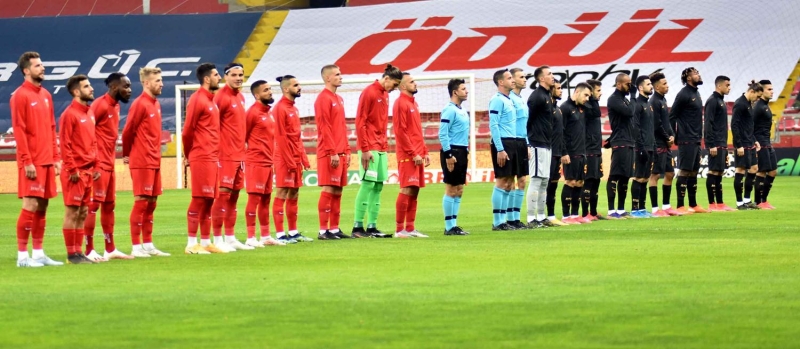 <p>'Ben olsam bu hakeme hakemlik yaptrmam.'</p>