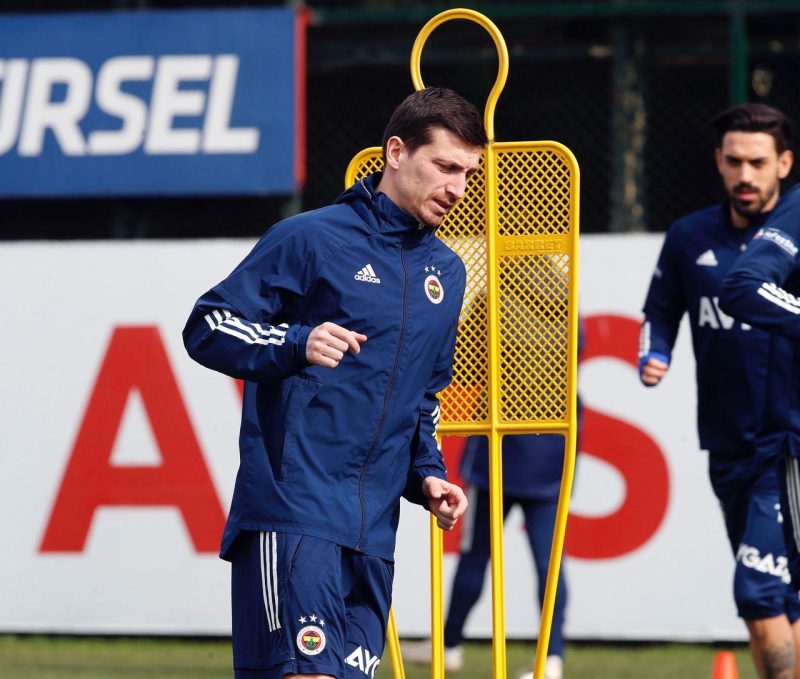 <p>Mert Hakan Yanda</p>