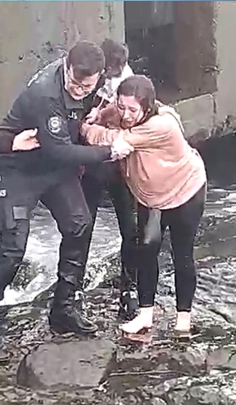 <p>Tedaviye al�nan S.�.'nin, sa�l�k durumunun iyi oldu�u bildirildi.</p>