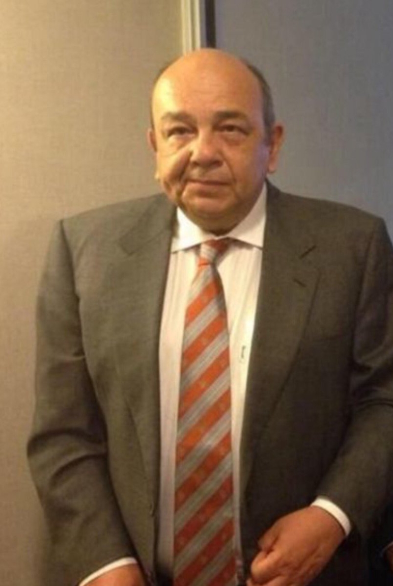 <p><b>OCAKLI'YI İKNA TURLARI</b><br></p><p><br></p><p>Ayrıca Galatasaray'ın önde gelenlerinden bir grubun Ahmet Yüce Ocaklı ile olan görüşmelerini sürdürdüğü ve ikna etme çabalarının devam ettiği de biliniyor.</p><p>Türkiye Gazetesi   </p>