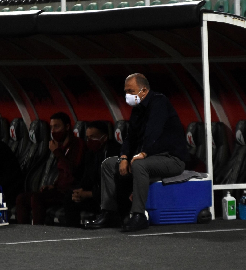 <p>'�ok ��k�r bug�nlere... Bir hafta �nce, birka� hafta �nce s�ylenenler, yaz�lanlar, yap�lanlar, her �ey herkesin akl�nda. Her �ey ortadayd�.'</p>