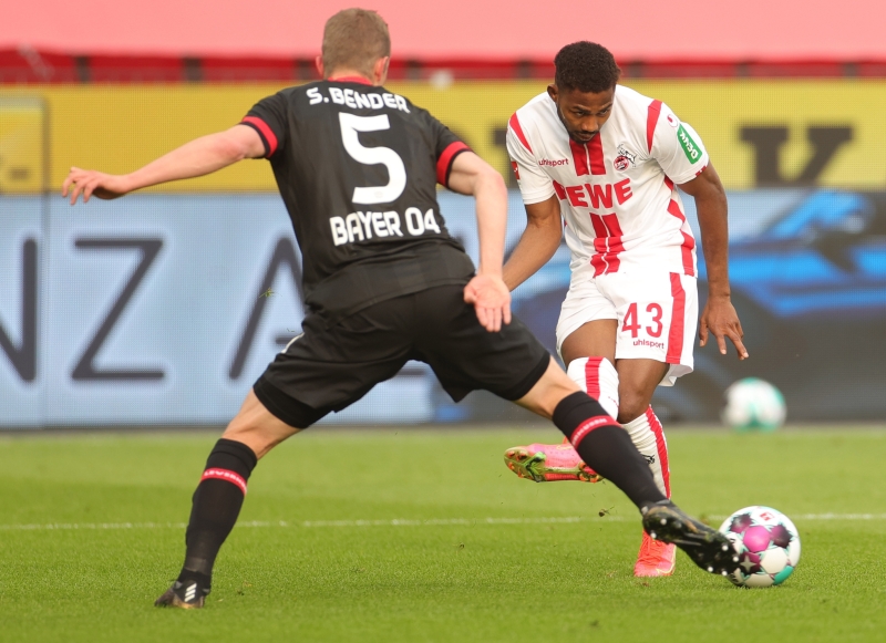 <p>Emmanuel Dennis, Galatasaray'ın Şampiyonlar Ligi'nde Club Brugge ile 2019'da oynadığı iki maçta da görev almıştı.</p>