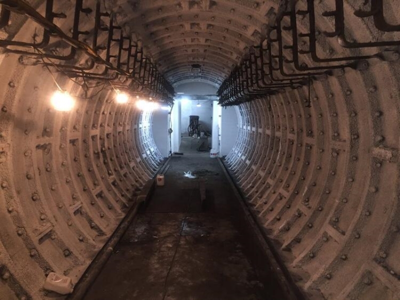 <p><b>ÜLKENİN EN ÖNEMLİ İSİMLERİNİ GÜVENDE TUTMAK İÇİN YAPILDI </b></p><p>Edinburgh'daki sığınak, bir nükleer saldırı sırasında Kraliçe ve diğer ileri gelenleri korumak için kullanılacaktı.</p>