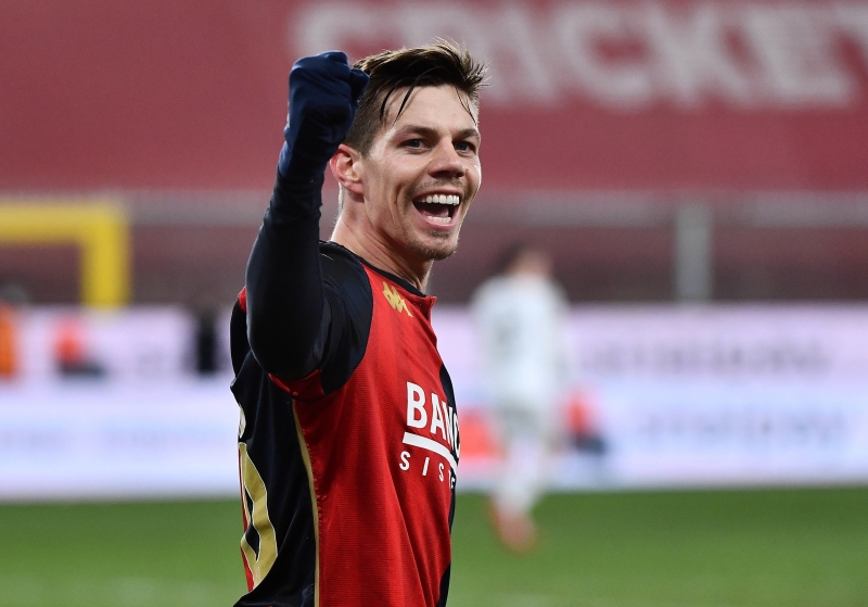 <p>Zajc'a önemli süreler vererek Kasımpaşa ve Gençlerbirliği maçlarında oynatan Portekizli çalıştırıcı, şimdiye kadar öğrencisinden başarılı bir geri dönüş aldı.</p>