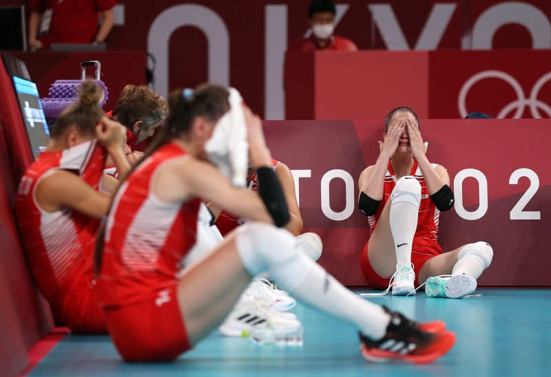 <p>Maç sonu milli sporcular büyük bir üzüntü yaşadı.</p>