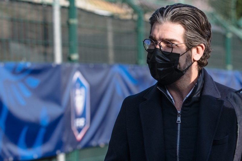 <p>Fransız ekibinin sportif direktörü <b>Juninho Pernambucano,</b> önümüzdeki günlerde görüşme yapmak için İstanbul'a gelmeye hazırlanıyor.</p>