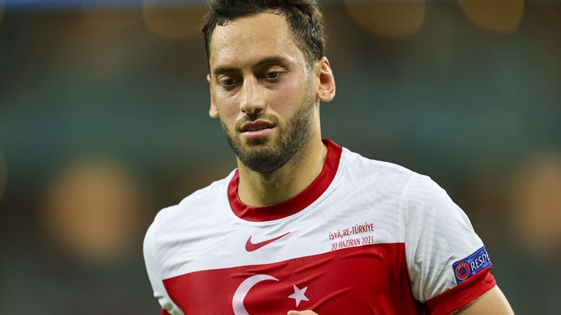 <p>Hakan �alhano�lu (Inter)</p>