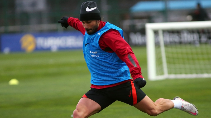 <p>Halil Akbunar (G�ztepe)</p>