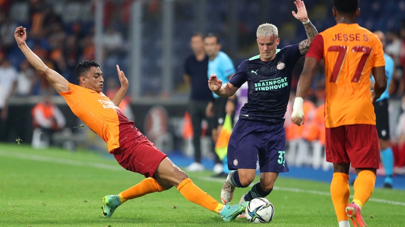 <p>Özellikle Fransa Ligue 1 kulüplerinin ilgisini çeken Mostafa Mohamed'e; <b>Marsilya, Bordeaux, Saint-Etienne </b>ve <b>Lille</b>'in talip olduğu ve futbolcunun menajeriyle temasa geçtiği belirtildi.</p>