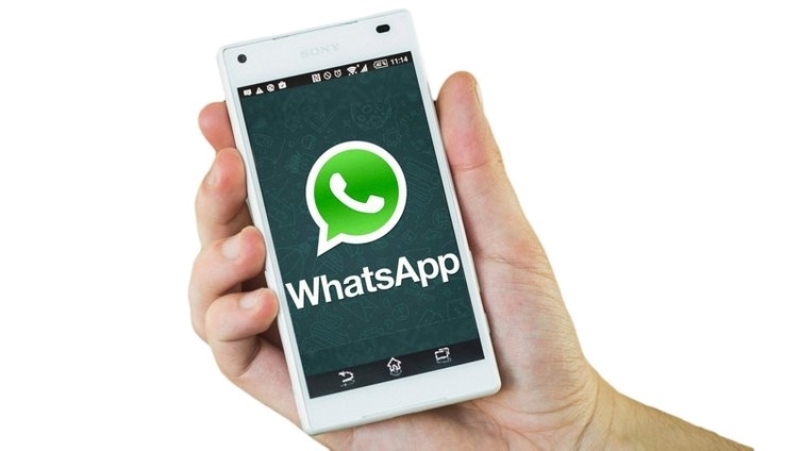 <p>WhatsApp, �imdilik sadece iOS taraf�nda kullan�c�lara sesli mesajlar i�in �eviri imkan� tan�yacak. </p>