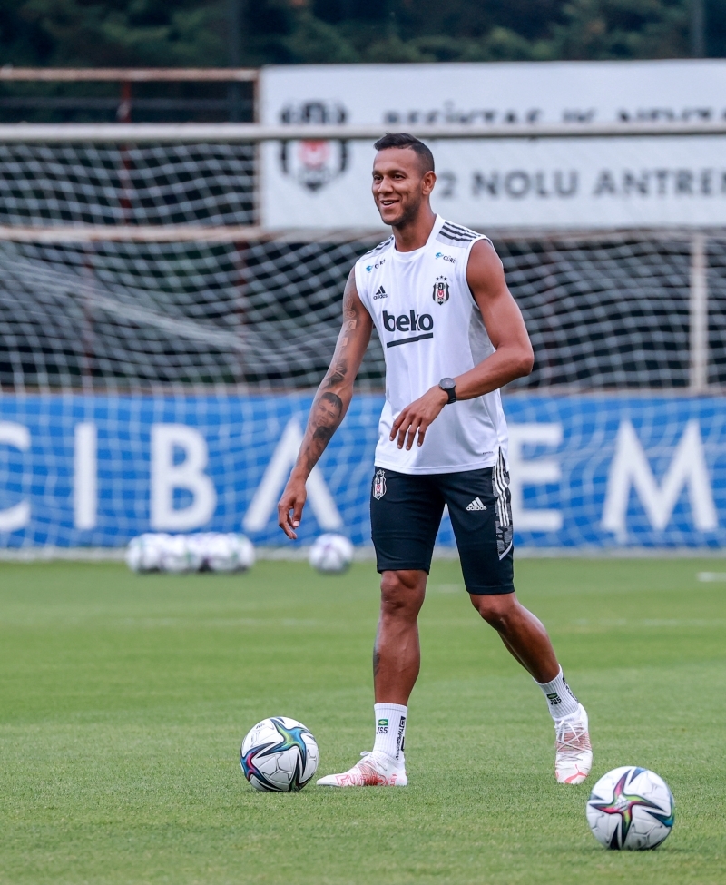 <p>Josef de Souza</p>