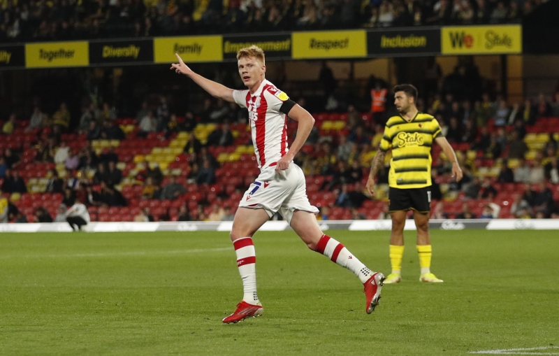 <p>Watford'ın sezon başında satın alma opsiyonuyla kiraladığı Ozan, 90 dakika sahada kaldı.</p>
