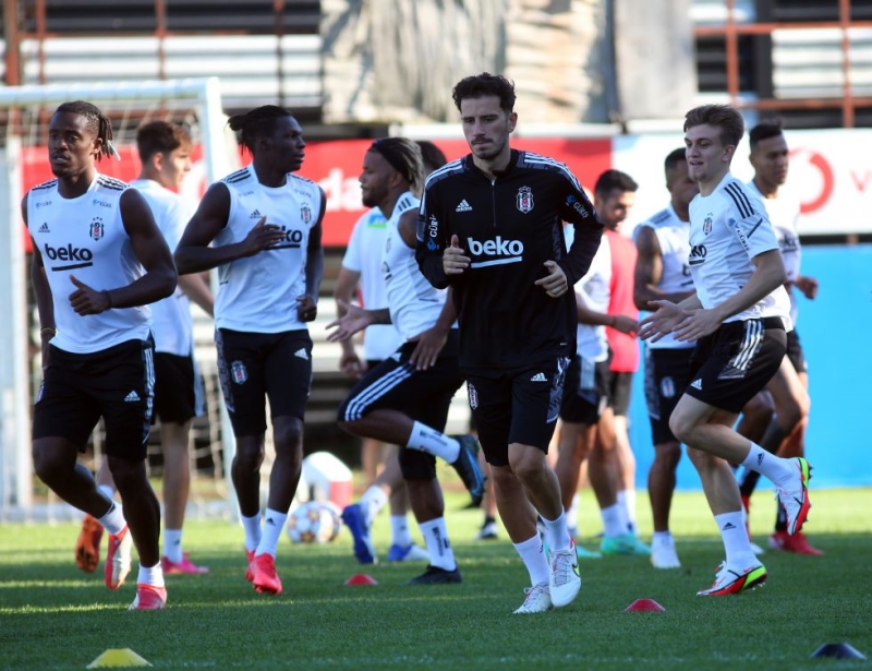 <p>Siyah beyazlıların Ajax karşısındaki <b>muhtemel on biri</b> şöyle:</p>