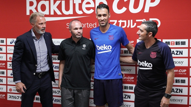 <p>4-3-3 oyun sistemini benimseyen ve atak futbol oynatmayı seven 54 yaşındaki teknik adam, Pereira'nın ayrılığının yaşanması durumunda gündeme gelecek ilk isimlerden olacak. </p>