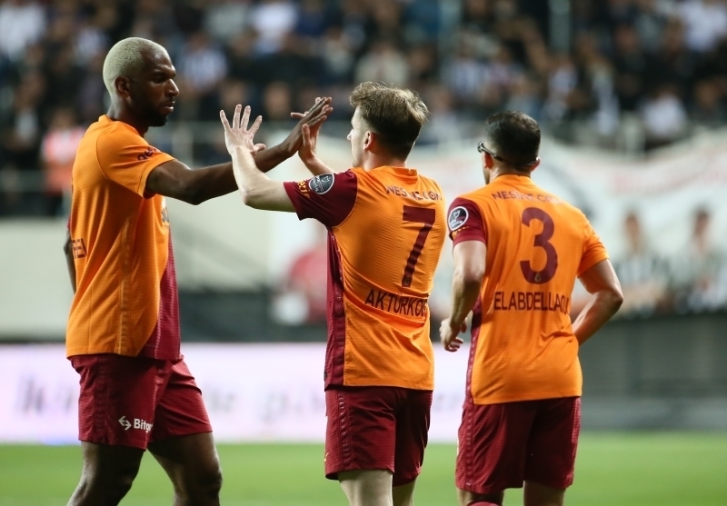 <p>Sarı-kırmızılılarda şimdiden bazı yıldız isimlerin ayrılık için düğmeye bastığı belirtiliyor.</p>