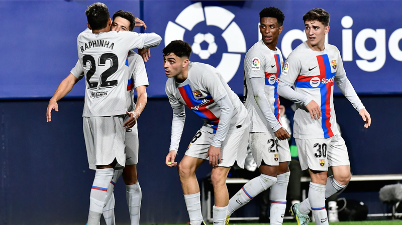 <p>Katalan takmnn galibiyet gol 85. dakikada <b>Raphinha</b>'dan geldi.</p>