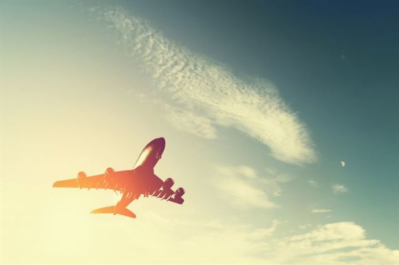 <p>Ancak artan pilot ihtiyacı nedeniyle özel üniversiteler de bu dala yöneldi. Bunlar; Özyeğin Üniversitesi, Okan Üniversitesi, Atılım Üniversitesi, Girne Amerikan Üniversitesi ve Girne Üniversitesi.(YeniŞafak)</p>