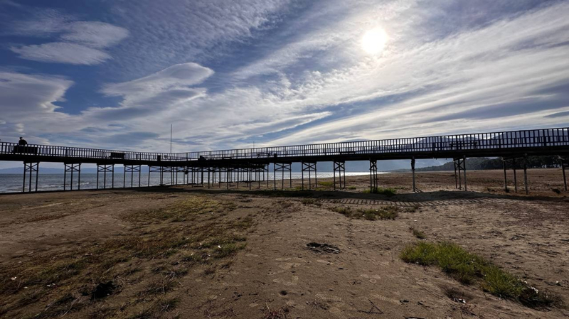 <p>Kıyıdan 400 metre çekilen İznik Gölü günden güne kötüye gidiyor. </p>