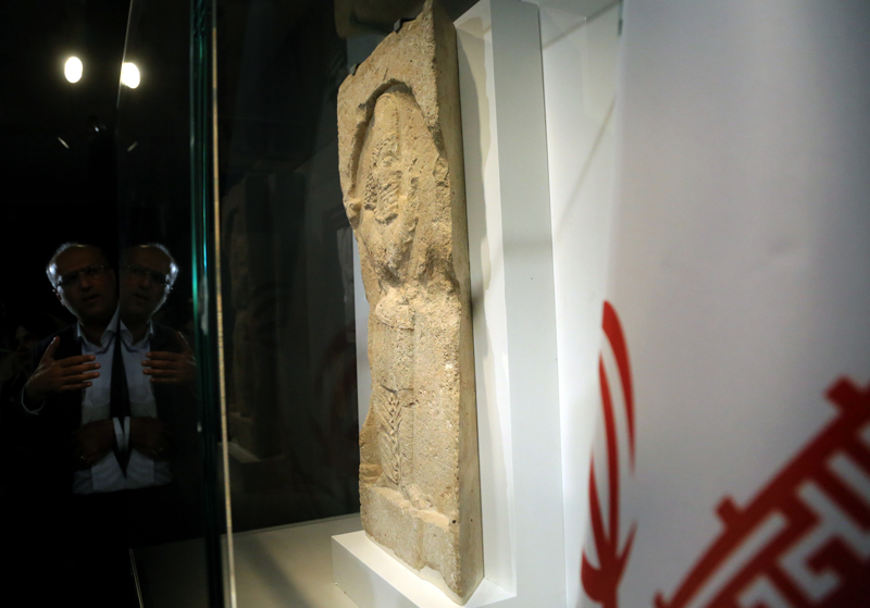 <p>Tarihi eser Tahran'daki Ulusal M�ze'de 22 Haziran'a kadar ziyaret edilebilecek.</p>