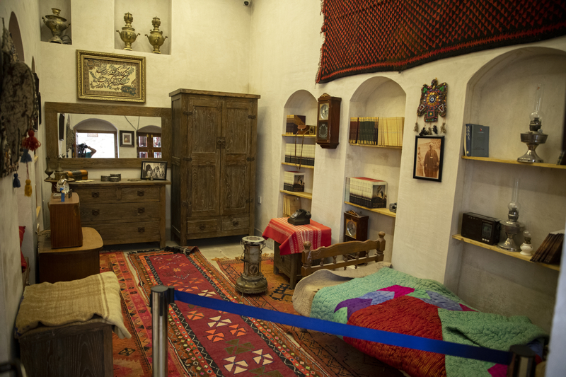 <p>Tarihi Kale, yerli ve yabanc� turistlerin de yo�un ilgisini �ekiyor.</p>