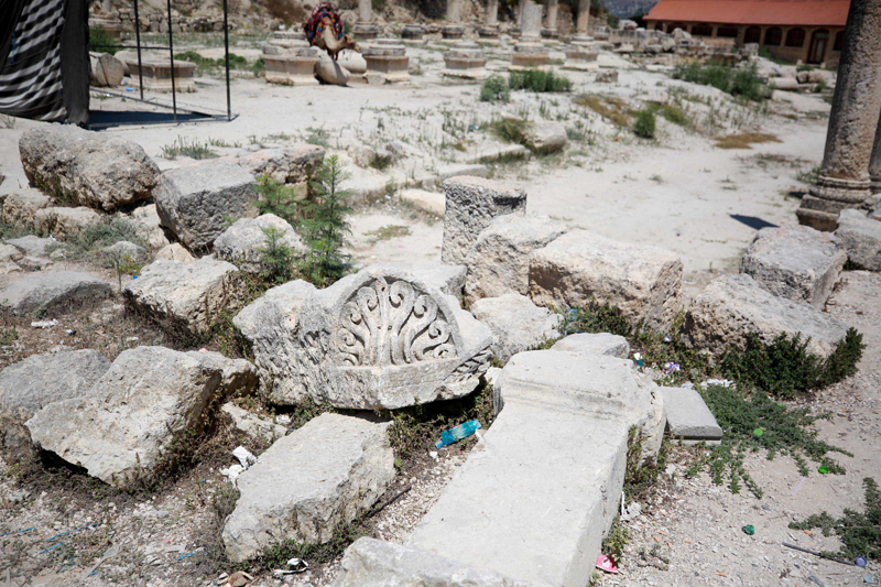 <p>Bakanl���n, Filistin'in direni�ini g��lendirmek ve �srail'in planlar�n�n �n�ne ge�mek i�in Sebastia'daki arkeolojik alanlar�n yeniden kullan�labilir hale getirilmesi ad�na �al��malara ba�lad���n� i�aret eden Tavafe�e, 'bunun paras� ve g�c� olan i�gal g��lerine kar�� �etin bir sava�' oldu�unu kaydetti.</p>