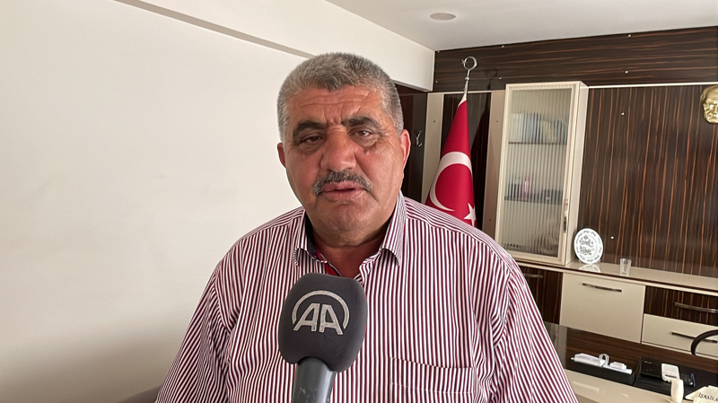 A��r� ya���lar nedeniyle nohutta hastal�k g�r�ld���n� belirten A��kg�z, 'Son s�caklar da bitkiyi kuruttu�u i�in verim y�zde 50 oran�nda d��t�. Dekardan 200 kilogram bekledi�imiz yerden 100 kilogram al�yoruz. Verim sadece Yozgat'ta de�il �� Anadolu B�lgesi'nde de d���k.' dedi.