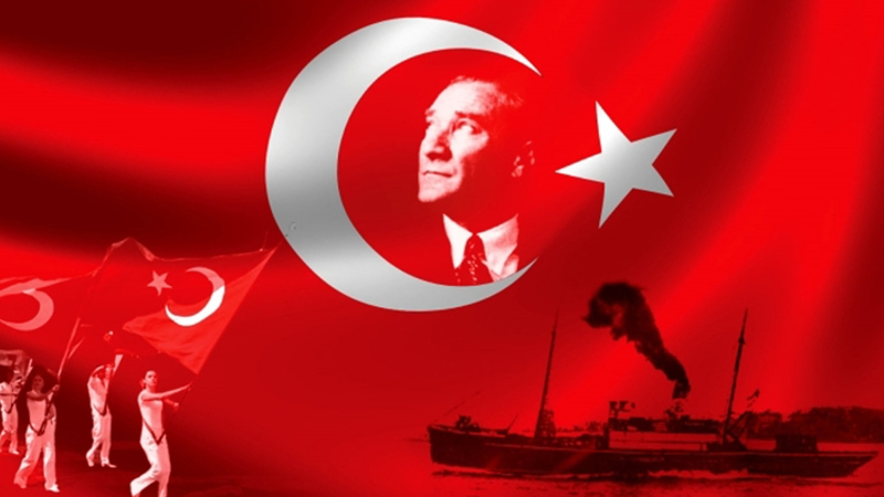 <p>'Atatrk'n iaret ettii yolda, Trk milletinin bamszlk ve hrriyetini sonsuza dek yaatacamza olan inancmz tamdr. 30 Austos Zafer Bayram kutlu olsun!'</p>