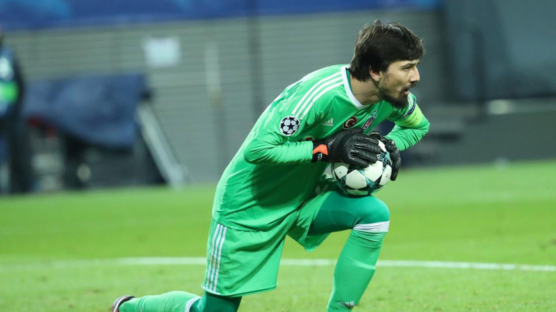 <p>TOLGA ZENGN</p><p>Bir nceki takm: Trabzonspor</p><p>Transfer olduu takm: Beikta</p><p>Bonservis: 2. 75 milyon euro</p>