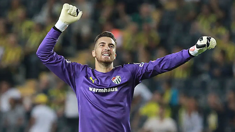 <p>HARUN TEKN</p><p>Bir nceki takm: Bursaspor</p><p>Transfer olduu takm: Fenerbahe</p><p>Bonservis: 2. 75 milyon euro</p>