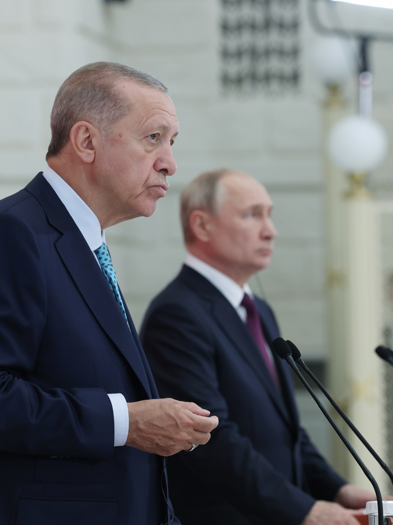 <p>EURACTIV: Soi'de Putin ve Erdoan gaz merkezini ve tahl anlamasn grt.</p>