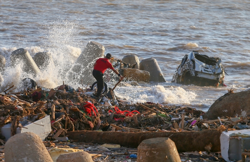 <p>'AFAD, AKUT, ANDA, Balıkesir Büyükşehir Belediyesi İtfaiyesi, Cansuyu Derneği, Çare Derneği, Deniz Feneri, Fetih, HAK Arama Kurtarma, HAY-DER, İHH, İLKSEN-OL, İDDEF, İBAK, JAK, Kurt-Ar, Kevser Eğitim Vakfı, Kızılay, MAG-AME, Manisa Büyükşehir Belediyesi İtfaiyesi, NAK, Sahil Güvenlik Komutanlığı, Sadakataşı, PAK, UMKE, TAMGA, Uluslararası Ravza Derneği, Yeryüzü Doktorları.'</p>