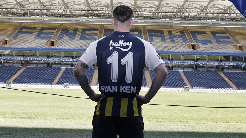 <p>Kent'in Fenerbahçe ile olan sözleşmesi 2027 yılına kadar devam ediyor.. Oyuncunun güncel piyasa değeri ise 8 milyon Euro.</p>