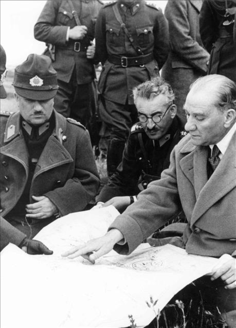 <p>Atatürk'ün bilinmeyen fotoğrafları</p>