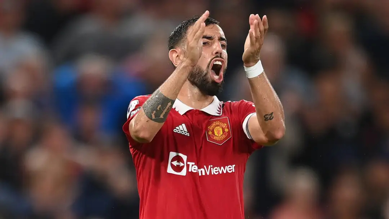 <p><b>BRUNO FERNANDES</b></p><p>Manchester United formas giyen Portekizli oyuncu 14 asistle 0.29'luk bir ortalama yakalad.</p>