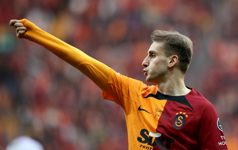 <p>Kopenhag maçının ikinci yarısında forvet arkasına geçen Kerem, sonraki 3 maçta yeni mevkisinde forma giydi.</p>