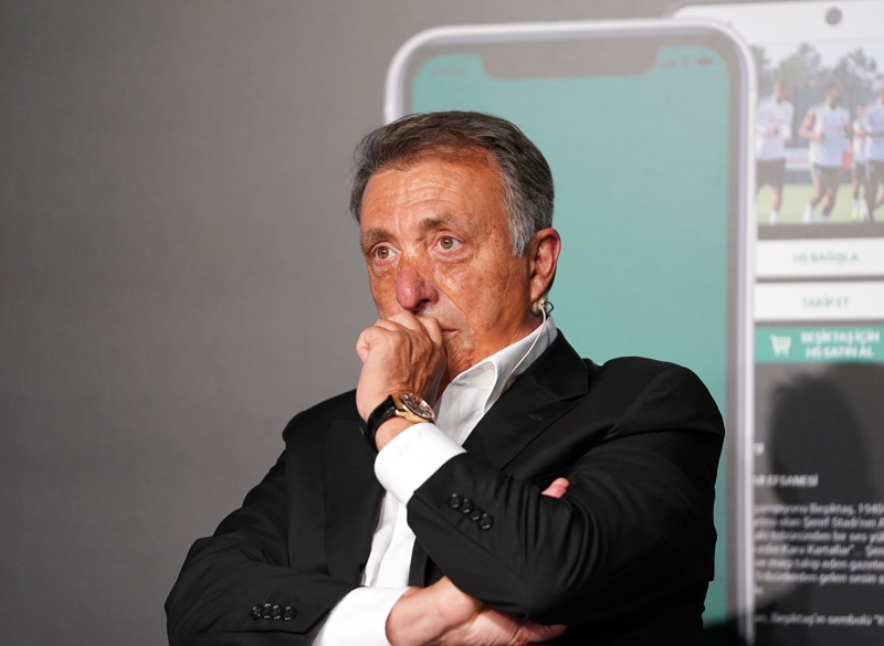 <p><strong>ALİ KOÇ'UN 'HAKLIYMIŞ' AÇIKLAMALARI</strong></p><p><strong><br></strong></p><p>'Ali Koç çok açık ve dürüst bir insan. Bizim onunla çok iyi bir dostluğumuz var. Ben Dursun Bey'i seviyorum, kendisi benim aile dostum.'<strong><br></strong></p>