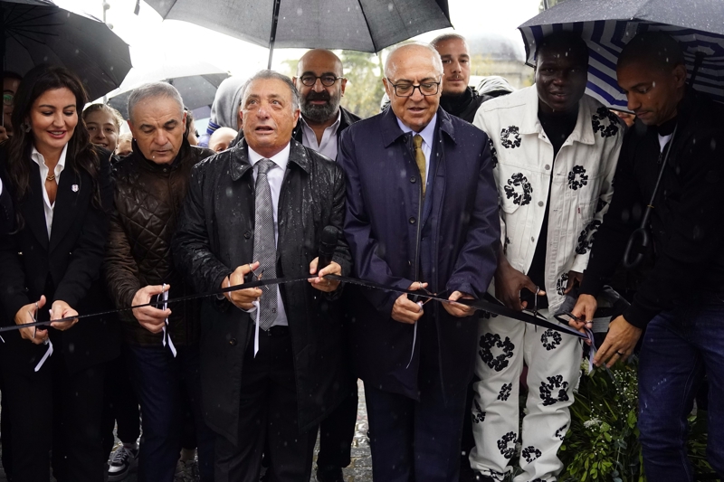 <p><b>1959 ÖNCESİ ŞAMPİYONLUKLAR</b></p><p><br></p><p>'1959 öncesi şampiyonluklar konusunda sağlıklı karar ne ise o verilsin. O sağlıklı kararın ne olduğunu şu anda söylemek istemiyorum.'<br></p>