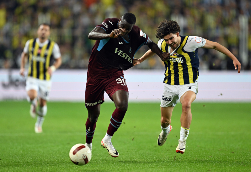 <p><b>BYK YARI</b></p><p>Ferdi iin Avrupa'nn nemli kulplerinin byk bir yara girmesi bekleniyor.</p>