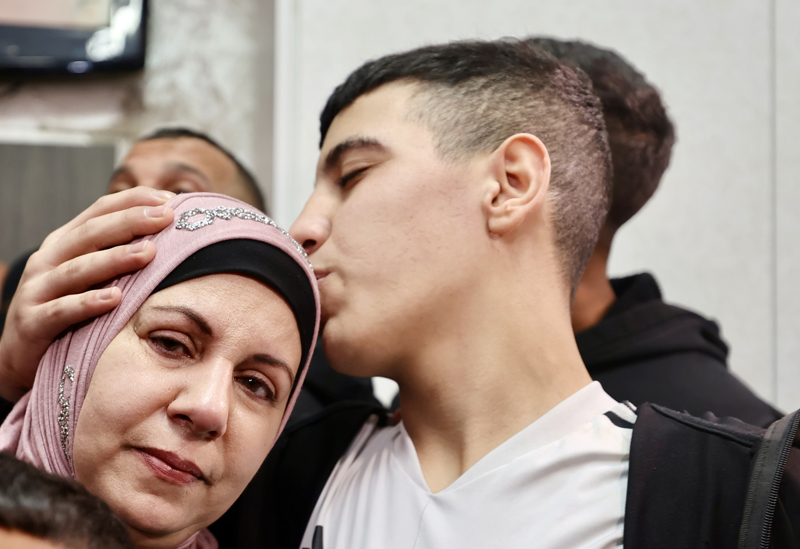 <p><b>14 yaşındaki Filistinli esir Al-Salayma serbest bırakıldı</b></p>