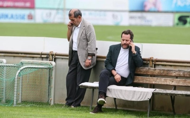 <p>Allez Lens, Seko Fofana konusunda Galatasaray'ın da devrede olduğunu ve Beşiktaş ile bir transfer yarışı verdiğini belirtti.</p>