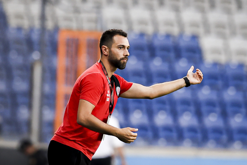 <p>Alparslan Erdem - ota Arveladze (Karagmrk)</p>